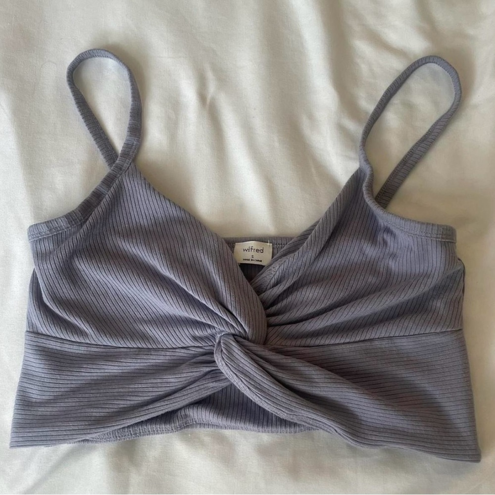 Aritzia Ribbed Lavender Knotted Crop Top